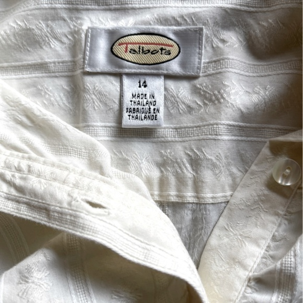 Talbots Off-White Button Down With Embroidery. Si… - image 3